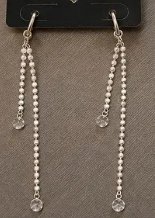 Brincos longos de prata com zircônias